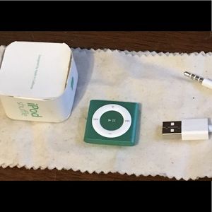 iPod Shuffle. 2G.